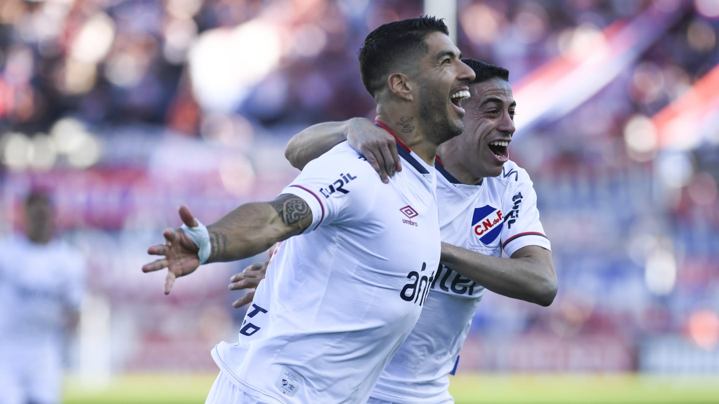 Video Le Golazo Surpuissant De Luis Suarez Avec Le Nacional